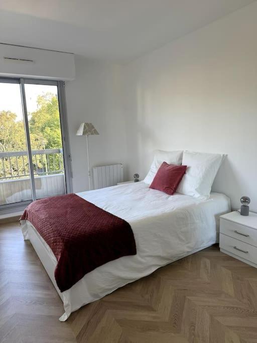Appartement Neuf Avec Balcon Et Parking Prive Caen Exterior foto
