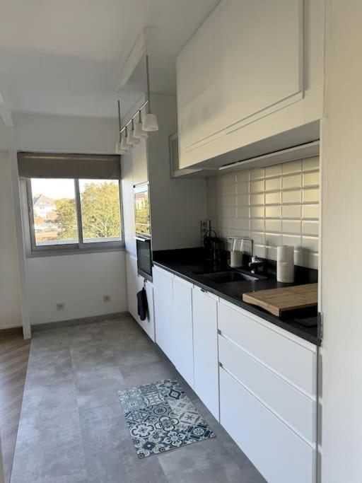 Appartement Neuf Avec Balcon Et Parking Prive Caen Exterior foto